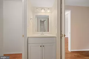 11721 Karbon Hill Ct, Reston, VA 20191 - Photo 27