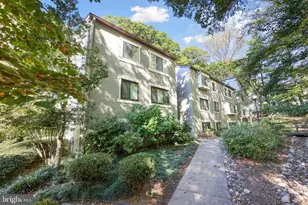 11721 Karbon Hill Ct, Reston, VA 20191 - Photo 3