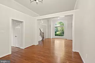 1235 Gilman Ct, Herndon, VA 20170 - Photo 17