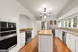 1235 Gilman Ct, Herndon, VA 20170 - Photo 21