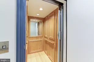 658 Live Oak Dr, McLean, VA 22101 - Photo 43