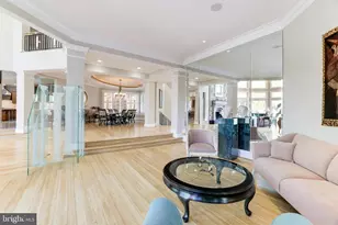 658 Live Oak Dr, McLean, VA 22101 - Photo 19