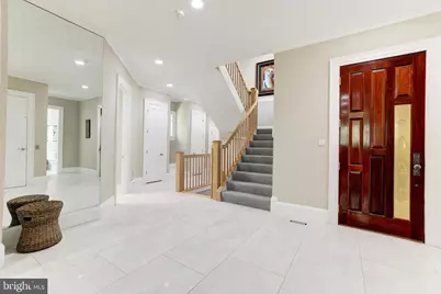 658 Live Oak Drive, McLean, VA 22101 - Photo 27