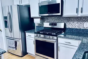 12968 Wood Cres Cir, Herndon, VA 20171 - Photo 7