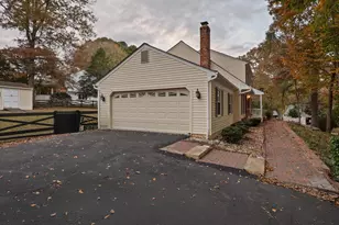 12133 Queens Brigade Dr, Fairfax, VA 22030 - Photo 47