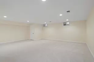 12133 Queens Brigade Dr, Fairfax, VA 22030 - Photo 25