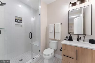 1620 Chain Bridge Road, McLean, VA 22101 - Photo 35