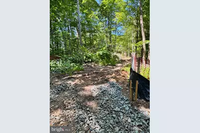 Edge Creek Lane, Springfield, VA 22152 - Photo 5