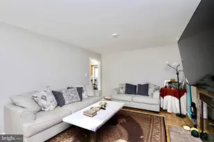 10206 Carol St, Great Falls, VA 22066 - Photo 15