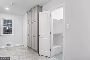 6616 Kirby Ct, Falls Church, VA 22043 - Photo 7