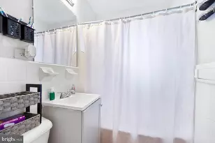 3076 Patrick Henry Dr, Falls Church, VA 22044 - Photo 9