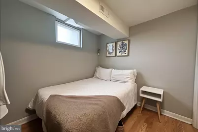 6430 Maplewood Drive, Falls Church, VA 22041 - Photo 7