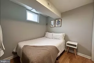 6430 Maplewood Dr, Falls Church, VA 22041 - Photo 7