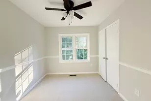 8219 Doctor Craik Ct, Alexandria, VA 22306 - Photo 19