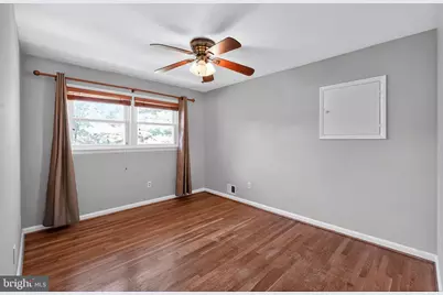 5929 Merritt Place, Falls Church, VA 22041 - Photo 11