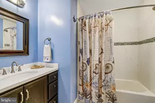 7714 Shootingstar Dr, Springfield, VA 22152 - Photo 33