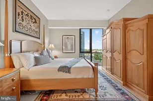 7887 Jones Branch Dr, McLean, VA 22102 - Photo 33