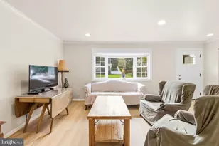 7810 Kalorama Rd, Annandale, VA 22003 - Photo 7