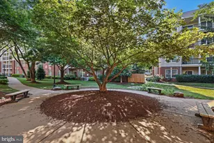 1570 Spring Gate Dr., McLean, VA 22102 - Photo 33