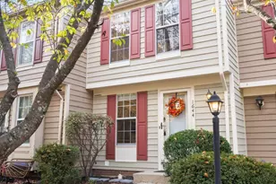 1644 Fieldthorn Dr, Reston, VA 20194 - Photo 1