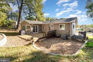 6208 Redwood Ln, Alexandria, VA 22310 - Photo 31