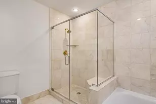 8220 Crestwood Heights Dr, McLean, VA 22102 - Photo 21