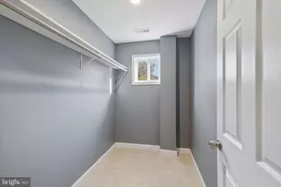 8817 Lagrange St, Lorton, VA 22079 - Photo 27