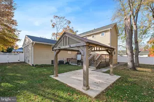 8817 Lagrange St, Lorton, VA 22079 - Photo 37