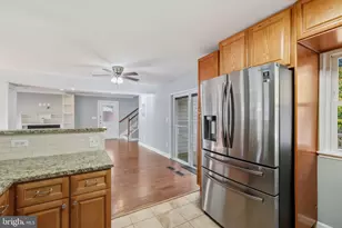 8817 Lagrange St, Lorton, VA 22079 - Photo 13