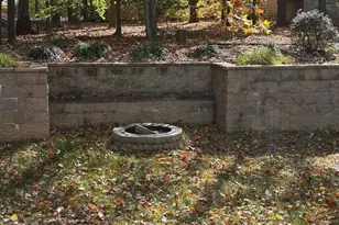 7826 Glenister Dr, Springfield, VA 22152 - Photo 11