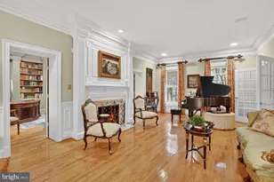 921 Towlston Rd, McLean, VA 22102 - Photo 5