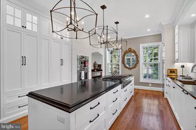 921 Towlston Road, McLean, VA 22102 - Photo 15