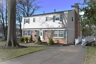 6008 Dewey Dr, Alexandria, VA 22310 - Photo 45