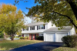 12801 Point Pleasant Dr, Fairfax, VA 22033 - Photo 1