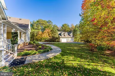 615 Kentland Drive, Great Falls, VA 22066 - Photo 7