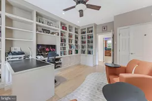 615 Kentland Dr, Great Falls, VA 22066 - Photo 19