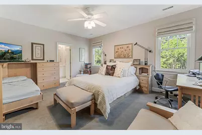 615 Kentland Drive, Great Falls, VA 22066 - Photo 49