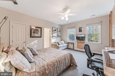 615 Kentland Drive, Great Falls, VA 22066 - Photo 45