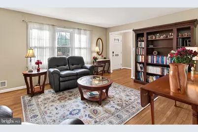 8324 Lilac Lane, Alexandria, VA 22308 - Photo 9