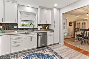 8324 Lilac Ln, Alexandria, VA 22308 - Photo 15