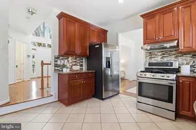 13566 Cobra Drive, Herndon, VA 20171 - Photo 7