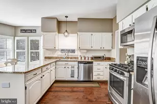 15277 Surrey House Way, Centreville, VA 20120 - Photo 9