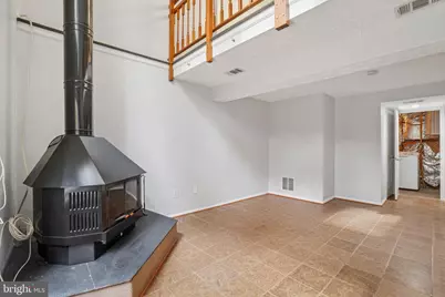 8474 Sugar Creek Lane, Springfield, VA 22153 - Photo 11