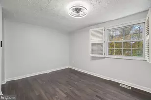 8474 Sugar Creek Ln, Springfield, VA 22153 - Photo 19