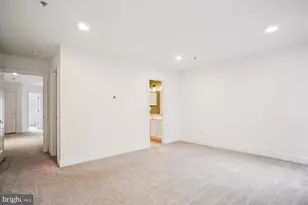 8085 Gatehouse Rd, Falls Church, VA 22042 - Photo 21