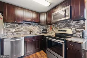 7307 Castleberg Ct, Alexandria, VA 22315 - Photo 13