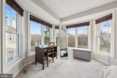 7307 Castleberg Court, Alexandria, VA 22315 - Photo 19