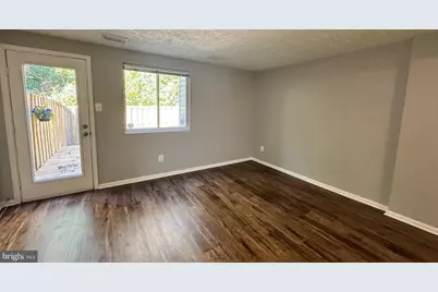 8584 Koluder Court, Lorton, VA 22079 - Photo 5