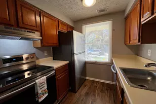 8584 Koluder Ct, Lorton, VA 22079 - Photo 3