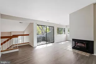 1964 Villaridge Dr, Reston, VA 20191 - Photo 7